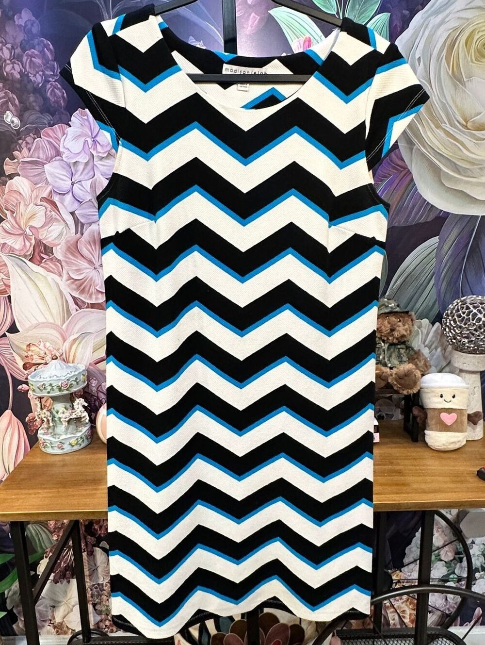 Madison Leigh 14 Chevron Dress Black Blue White Cap Sleeve Mod Sheath Retro Bold